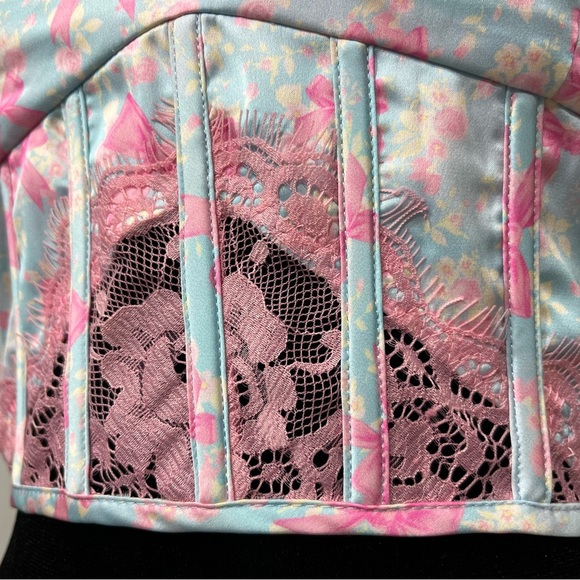 SUGAR THRILLZ No Misbehaving Bow Print Satin Mini Skirt Set Pastel Blue Pink S - Picture 12 of 15